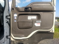 いすゞギガアルミウイング大型（10t）[写真28]