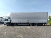 いすゞギガアルミウイング大型（10t）[写真07]