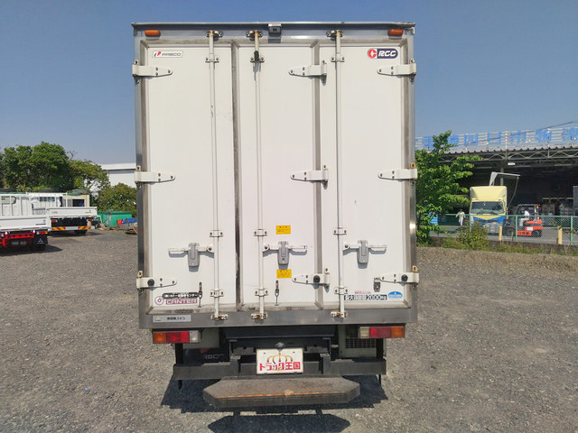 三菱ふそうキャンター冷凍車（冷蔵車）小型（2t・3t）[写真10]