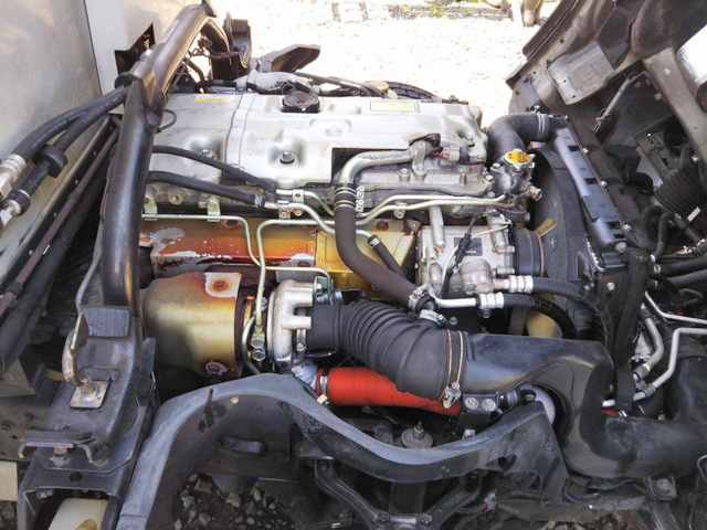 三菱ふそうキャンター冷凍車（冷蔵車）小型（2t・3t）[写真28]