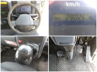 三菱ふそうキャンター冷凍車（冷蔵車）小型（2t・3t）[写真37]