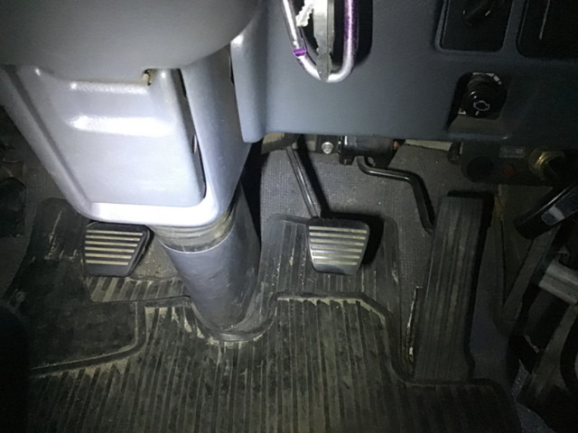 三菱ふそうキャンタークレーン4段小型（2t・3t）[写真24]