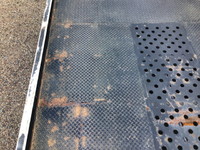 いすゞエルフセーフティローダー小型（2t・3t）[写真10]