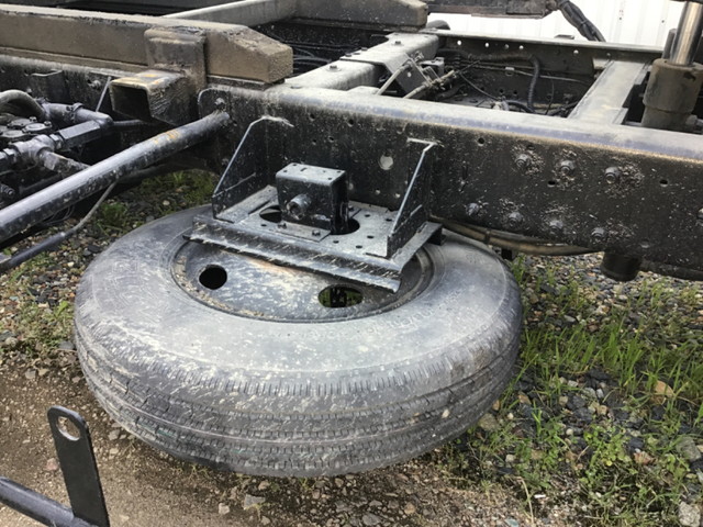 いすゞエルフセーフティローダー小型（2t・3t）[写真17]