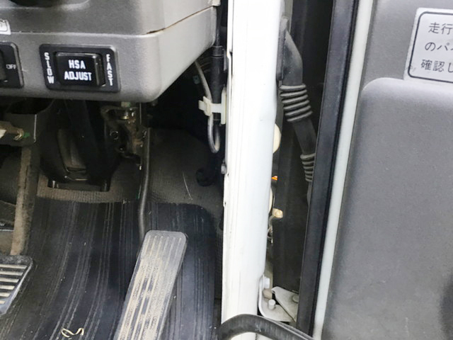 いすゞエルフセーフティローダー小型（2t・3t）[写真33]