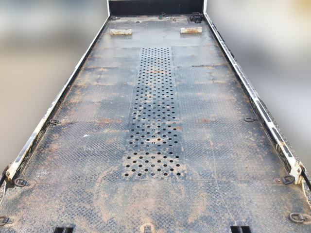 いすゞエルフセーフティローダー小型（2t・3t）[写真07]