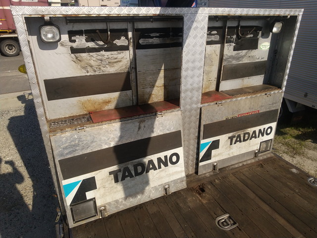 三菱ふそうファイタークレーン3段増トン（6t・8t）[写真12]