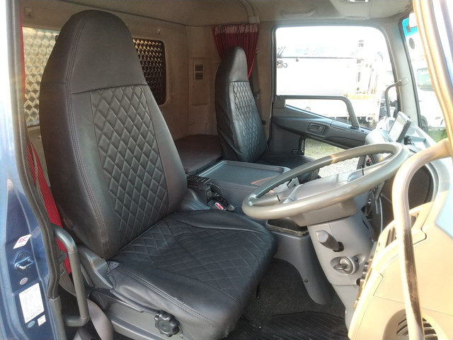 三菱ふそうファイタークレーン3段増トン（6t・8t）[写真29]