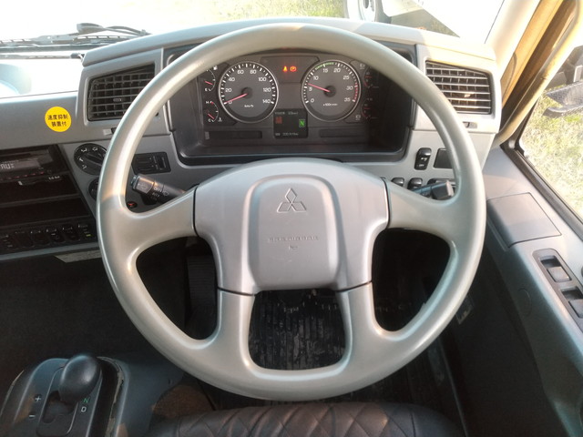 三菱ふそうファイタークレーン3段増トン（6t・8t）[写真32]