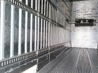 三菱ふそうスーパーグレート冷凍車（冷蔵車）大型（10t）[写真11]