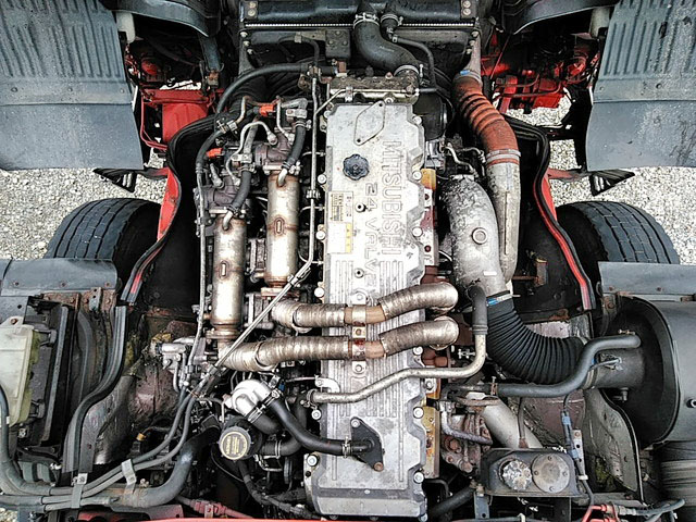 三菱ふそうスーパーグレート冷凍車（冷蔵車）大型（10t）[写真24]