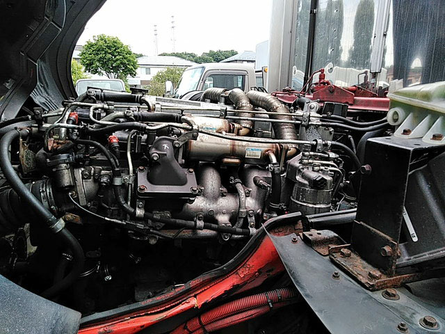 三菱ふそうスーパーグレート冷凍車（冷蔵車）大型（10t）[写真25]