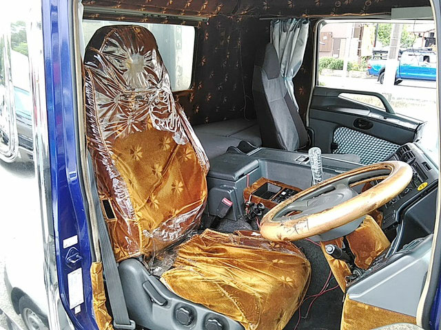 三菱ふそうスーパーグレート冷凍車（冷蔵車）大型（10t）[写真30]