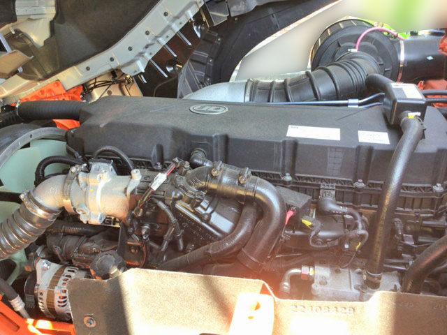 UDトラックスクオンセーフティローダー大型（10t）[写真30]