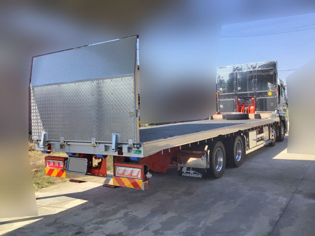 UDトラックスクオンセーフティローダー大型（10t）[写真04]