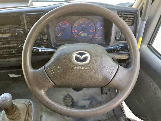 マツダタイタンダンプ小型（2t・3t）[写真32]