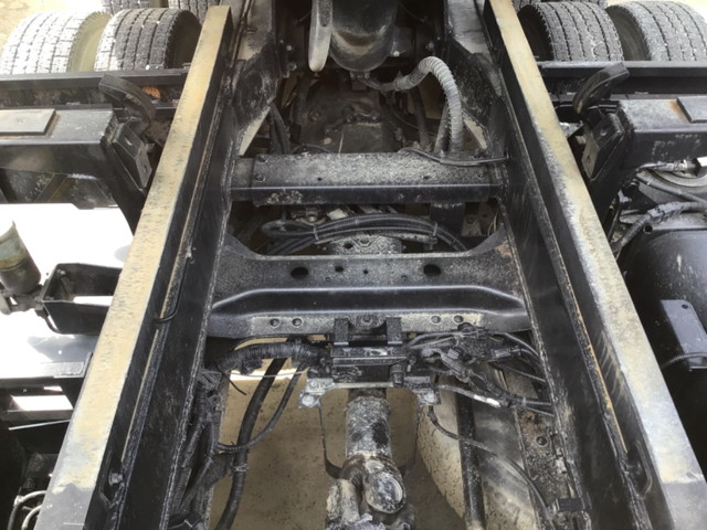 日野プロフィアダンプ大型（10t）[写真13]