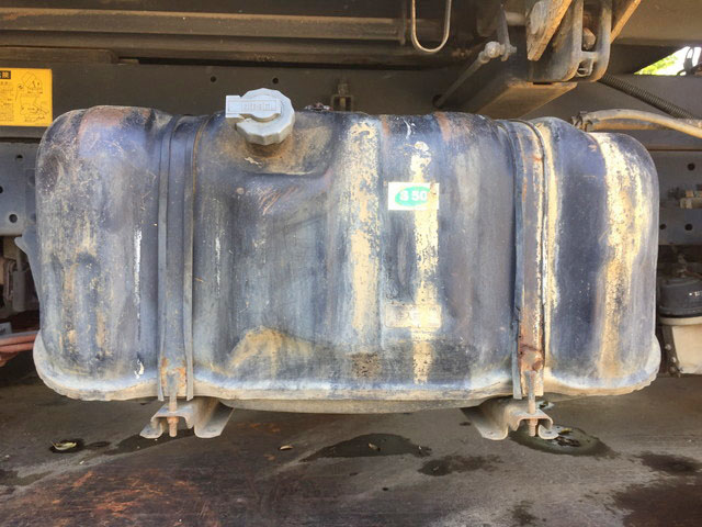 いすゞエルフ三転ダンプ小型（2t・3t）[写真15]