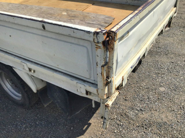 トヨタダイナ平ボディ小型（2t・3t）[写真03]