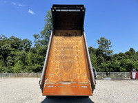 三菱ふそうスーパーグレートダンプ大型（10t）[写真12]