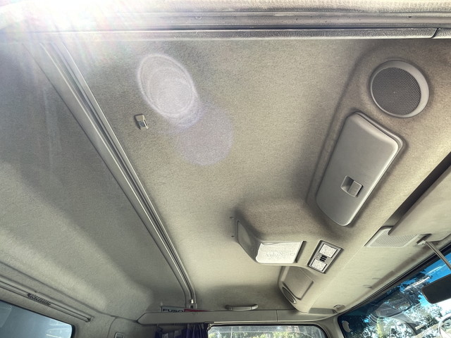 三菱ふそうスーパーグレートダンプ大型（10t）[写真28]