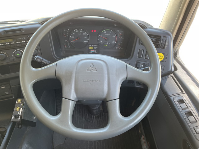 三菱ふそうスーパーグレートダンプ大型（10t）[写真30]