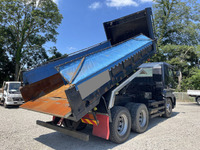 三菱ふそうスーパーグレートダンプ大型（10t）[写真03]