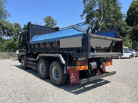 三菱ふそうスーパーグレートダンプ大型（10t）[写真05]