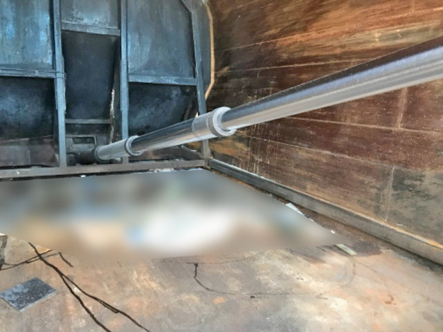 日野レンジャーパッカー車（塵芥車）中型（4t）[写真07]