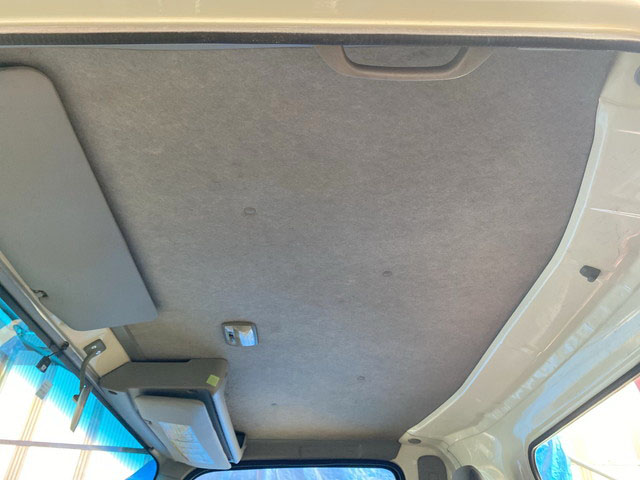 いすゞエルフクレーン4段小型（2t・3t）[写真33]