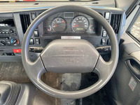 いすゞエルフクレーン4段小型（2t・3t）[写真34]