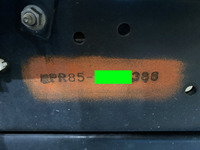 いすゞエルフクレーン4段小型（2t・3t）[写真40]