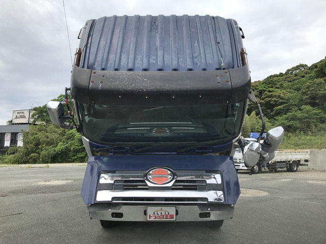 日野プロフィアダンプ大型（10t）[写真10]