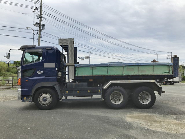 日野プロフィアダンプ大型（10t）[写真05]