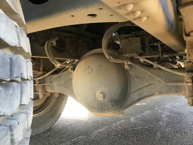 UDトラックスコンドルバキュームカー増トン（6t・8t）[写真16]