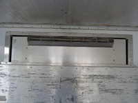 いすゞフォワード冷凍車（冷蔵車）中型（4t）[写真11]