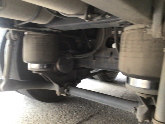 三菱ふそうスーパーグレート冷凍車（冷蔵車）大型（10t）[写真13]