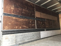 三菱ふそうファイターアルミウイング中型（4t）[写真12]