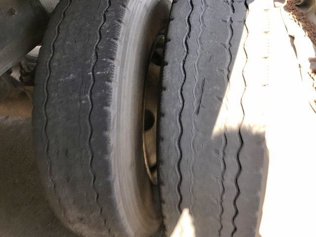 その他のメーカーその他の車種平床式トレーラー大型（10t）[写真17]