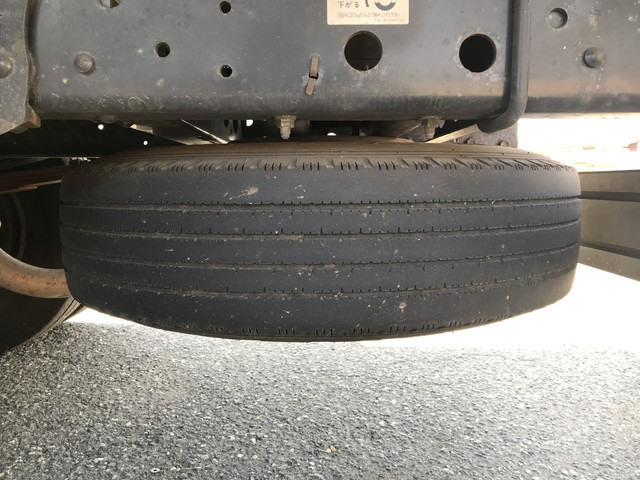 いすゞエルフ平ボディ小型（2t・3t）[写真18]