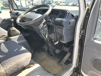 いすゞエルフ平ボディ小型（2t・3t）[写真30]