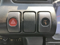 いすゞエルフ平ボディ小型（2t・3t）[写真36]