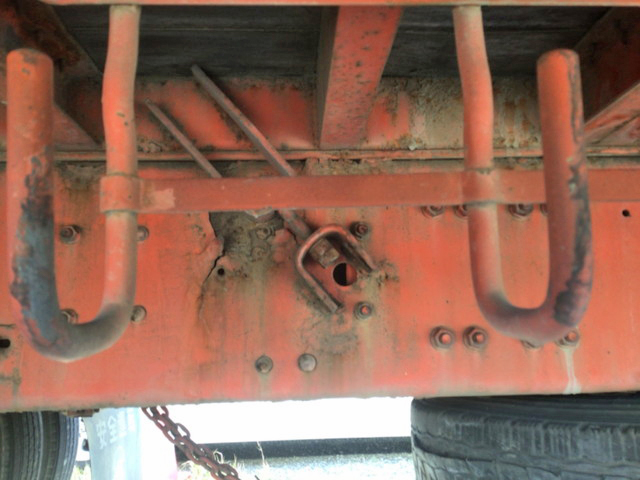 三菱ふそうスーパーグレートセルフローダー大型（10t）[写真11]