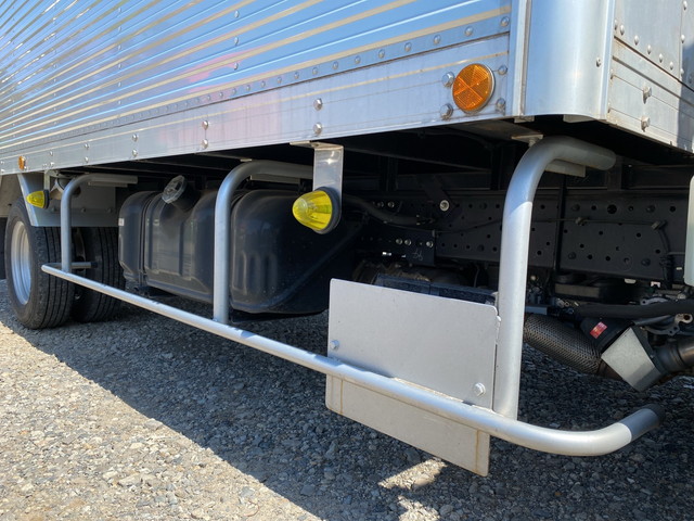 いすゞエルフアルミバン小型（2t・3t）[写真14]