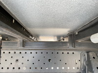 いすゞエルフアルミバン小型（2t・3t）[写真19]