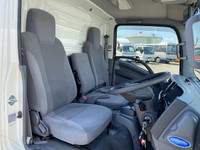 いすゞエルフアルミバン小型（2t・3t）[写真29]