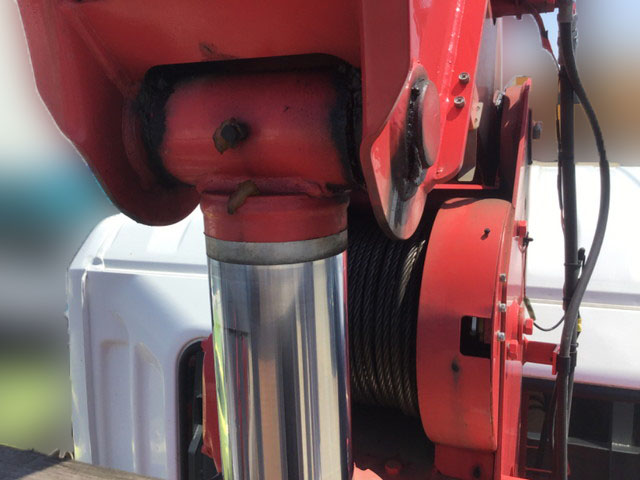 三菱ふそうスーパーグレートユニック4段大型（10t）[写真10]