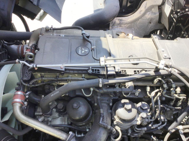 三菱ふそうスーパーグレートユニック4段大型（10t）[写真21]