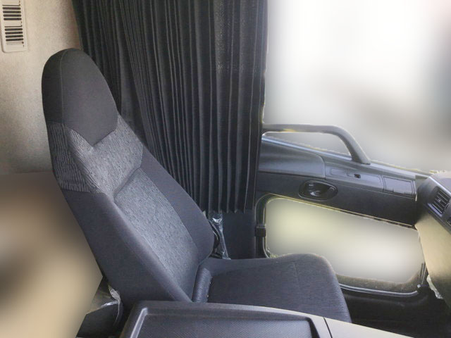 三菱ふそうスーパーグレートユニック4段大型（10t）[写真23]