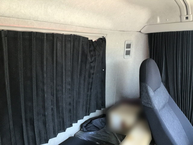 三菱ふそうスーパーグレートユニック4段大型（10t）[写真26]